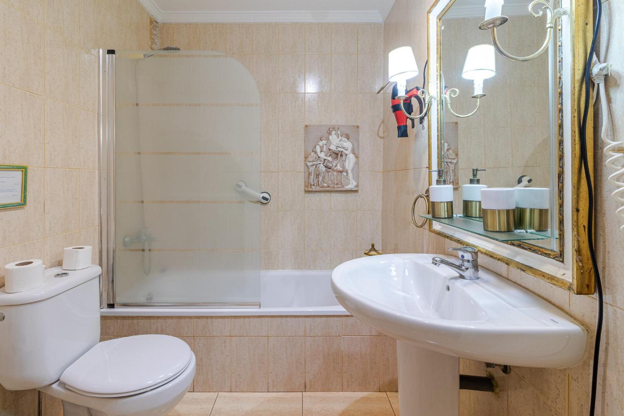 Flatguest - Flat With Art Apartment Las Palmas de Gran Canaria Bagian luar foto